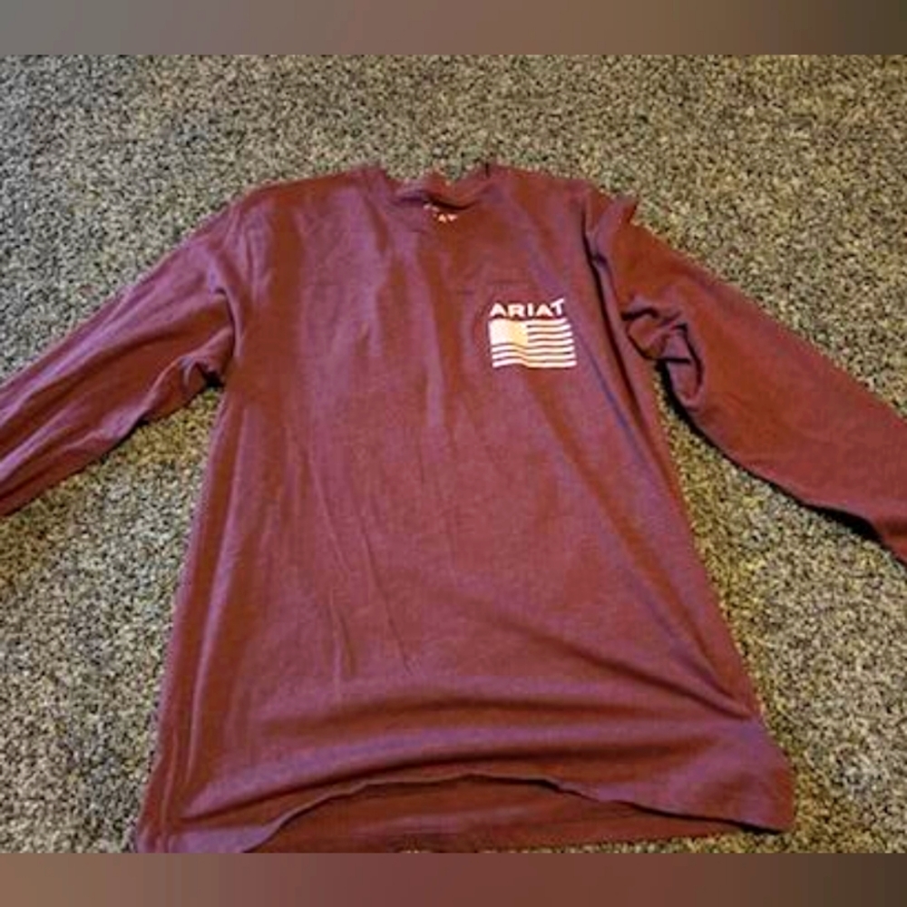 Ariat long sleeve tshirt